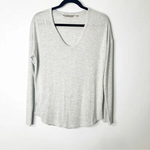 Athleta Gray V Neck Size X Small